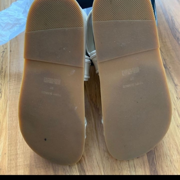 Dad leather  sandals by tony Bianco - Picture 4 of 4